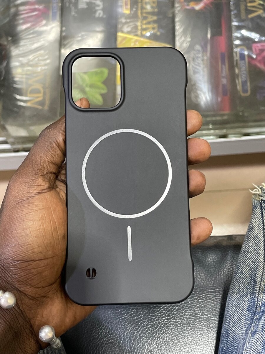 Coque MagSafe pour iPhone