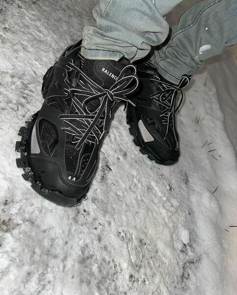 Balenciaga Track