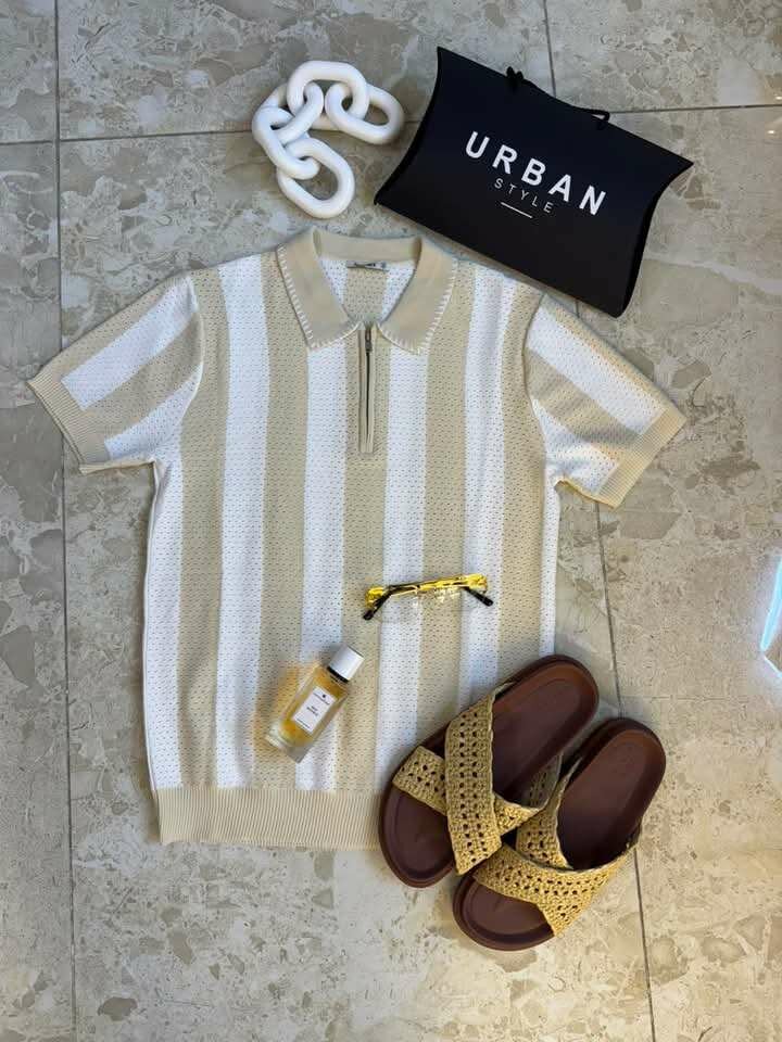 Polo rayé en tricot élégant