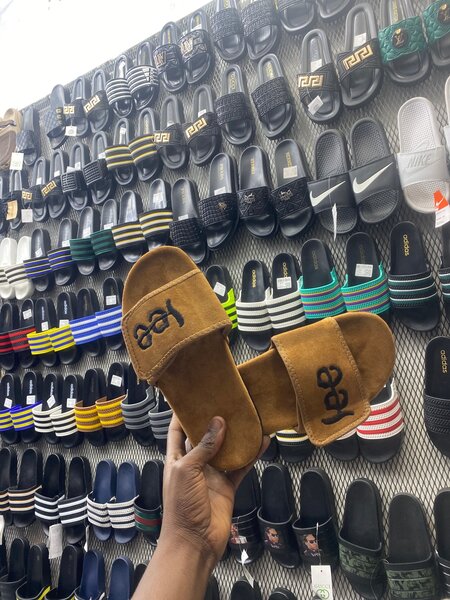 Balencianga and Lee