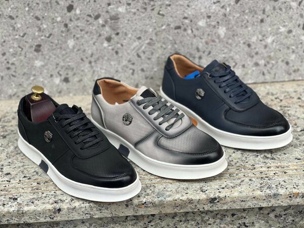 Soulier disponible
