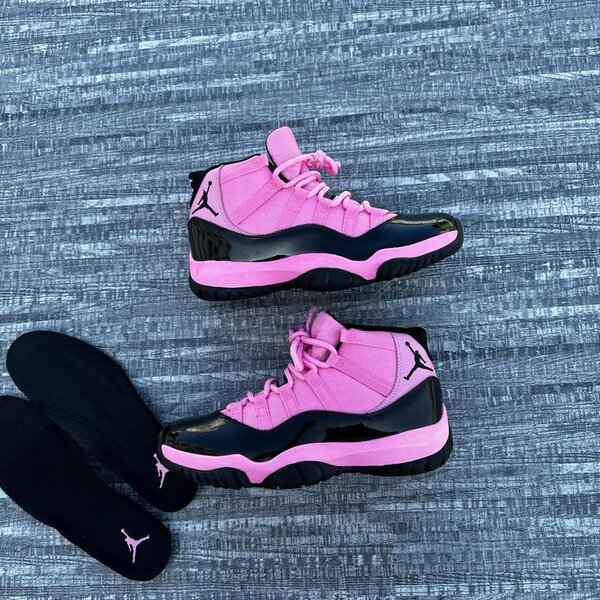 Jordan 11