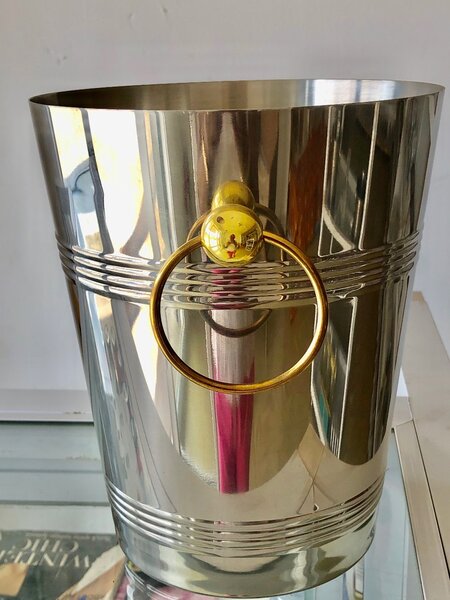 Wine bucket