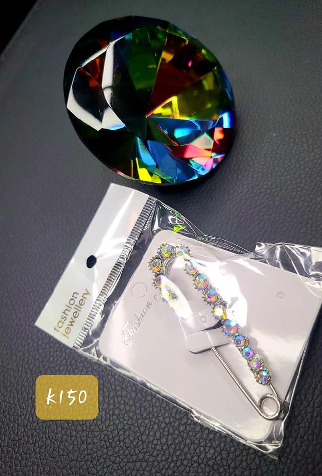 Jewelry brooch