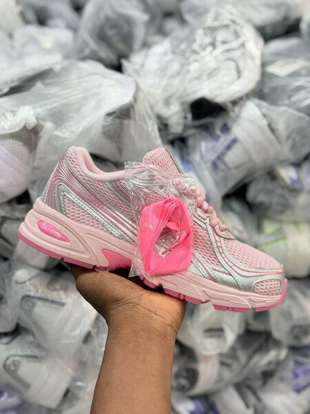New balance 740
