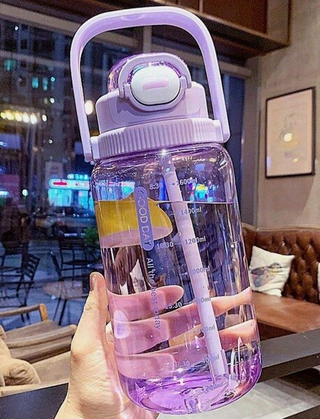 Gourde Sportive 2L avec Paille