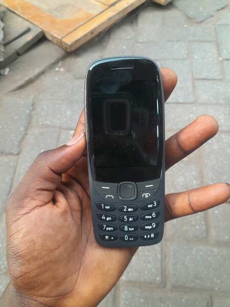 Nokia 6310