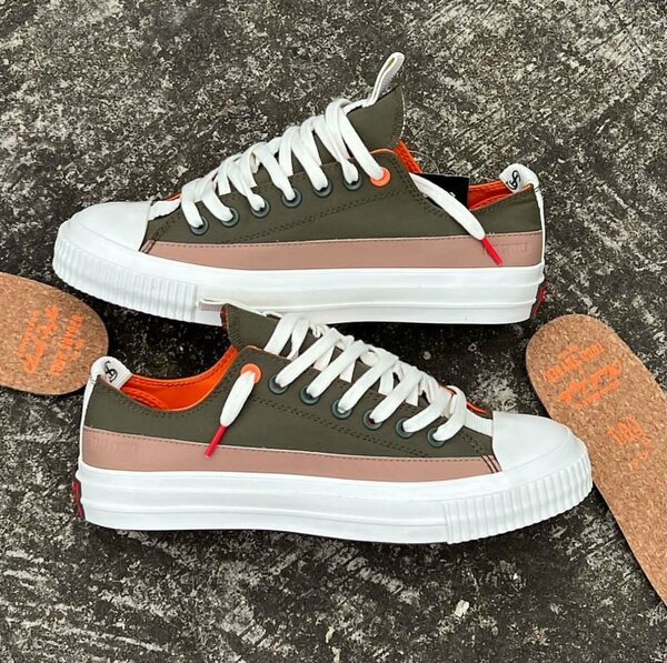 Adidas Converse