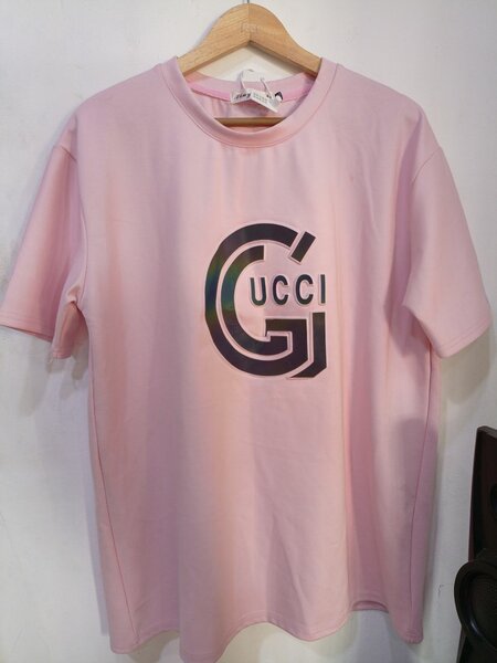 Round neck tees