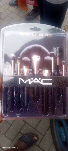 Makeup brushes