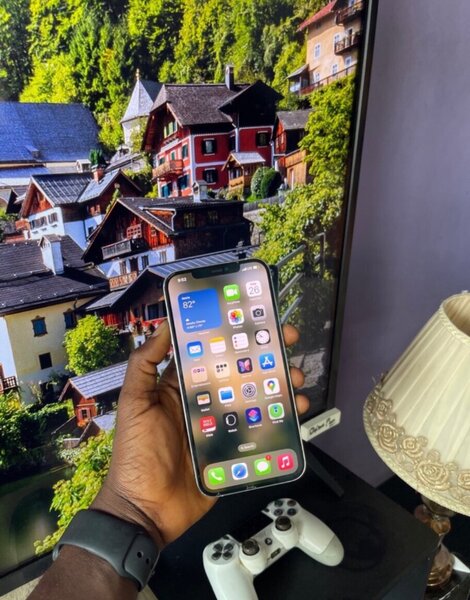 iPhone 12 Pro Max