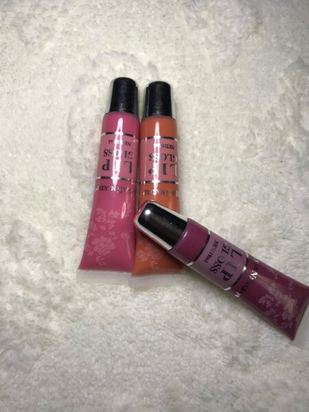 Iman lipglosses
