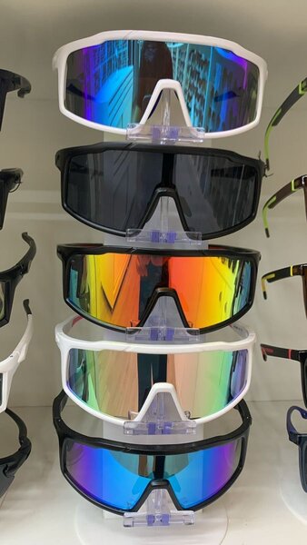 Lunettes de soleil sport tendance