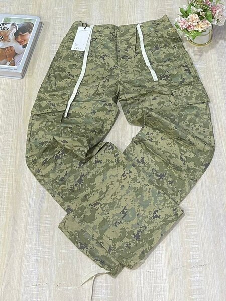 Cargo pants