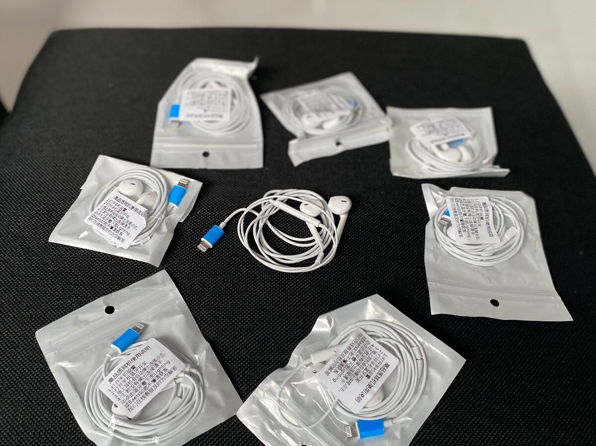iPhone headphones