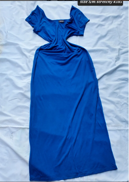 blue dress
