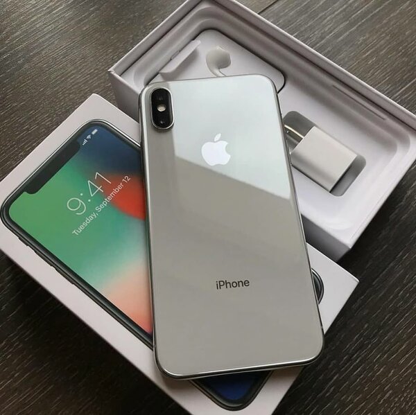 iPhone X 64G