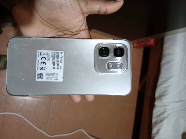 Infinix hot 50i