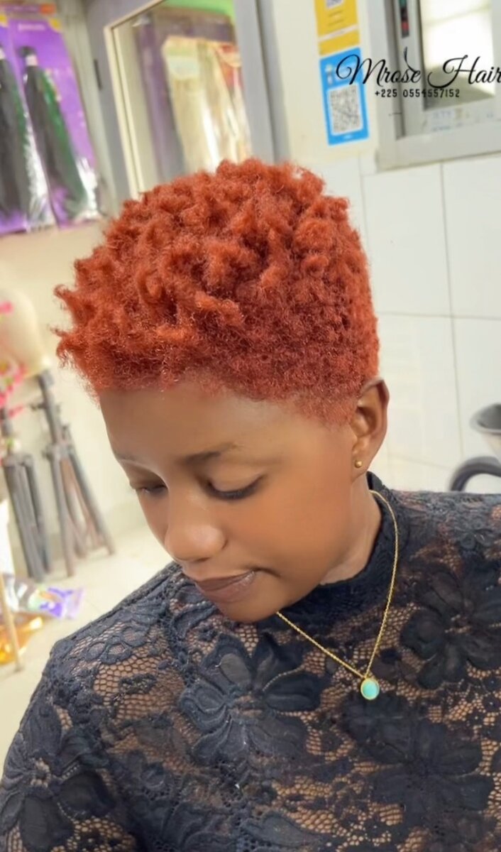 Afro petit garçon