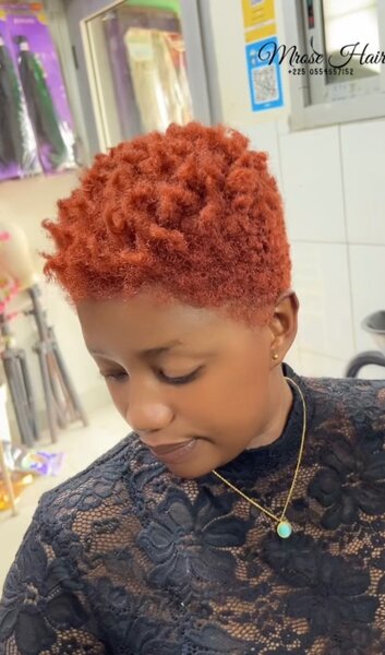 Afro petit garçon