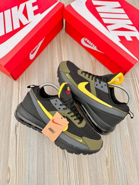 NIKE CLASSIC