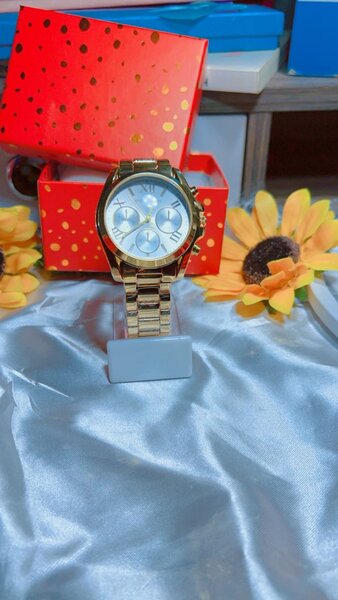 Wrist watch