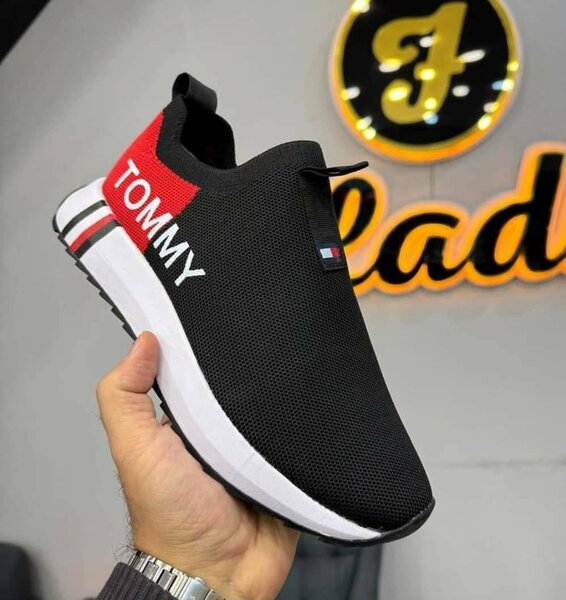 Tommy hilifiger