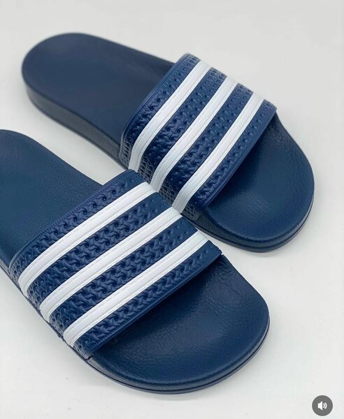 Claquettes Adidas