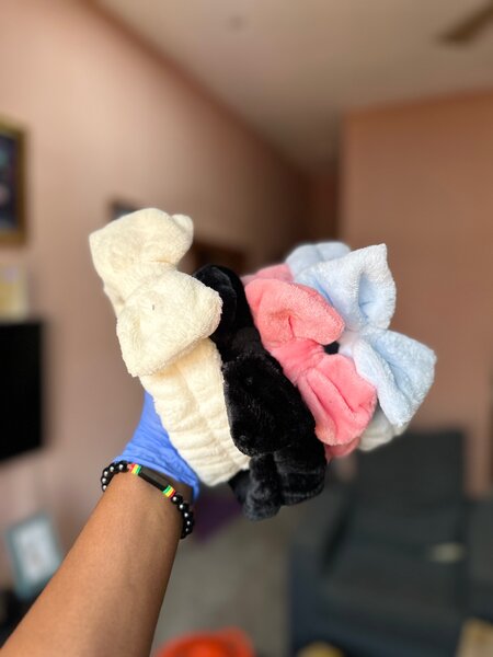 Hair bow