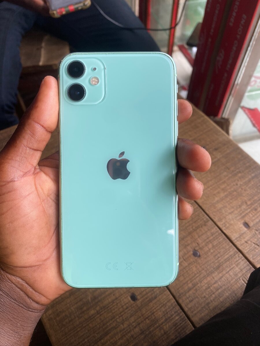 iPhone 11