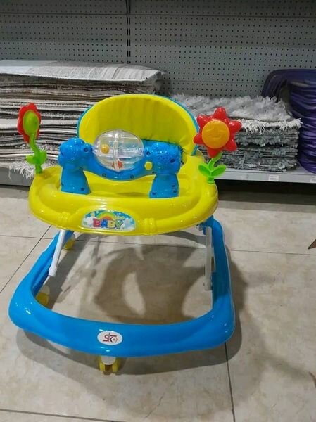 Marche bébé musical pour les boudchous 