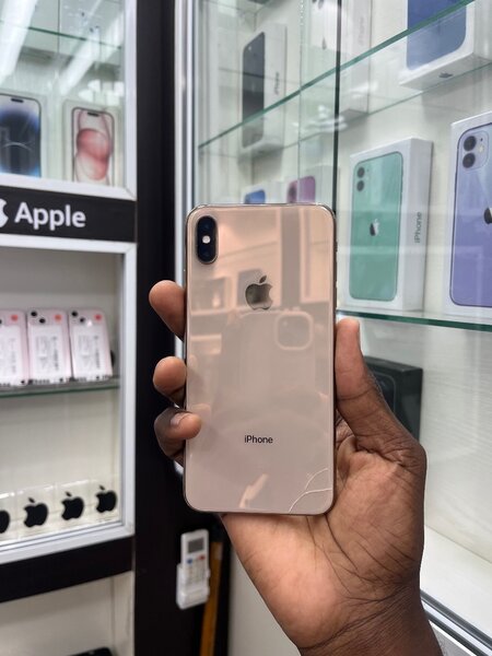 iPhone XS Max 64Go