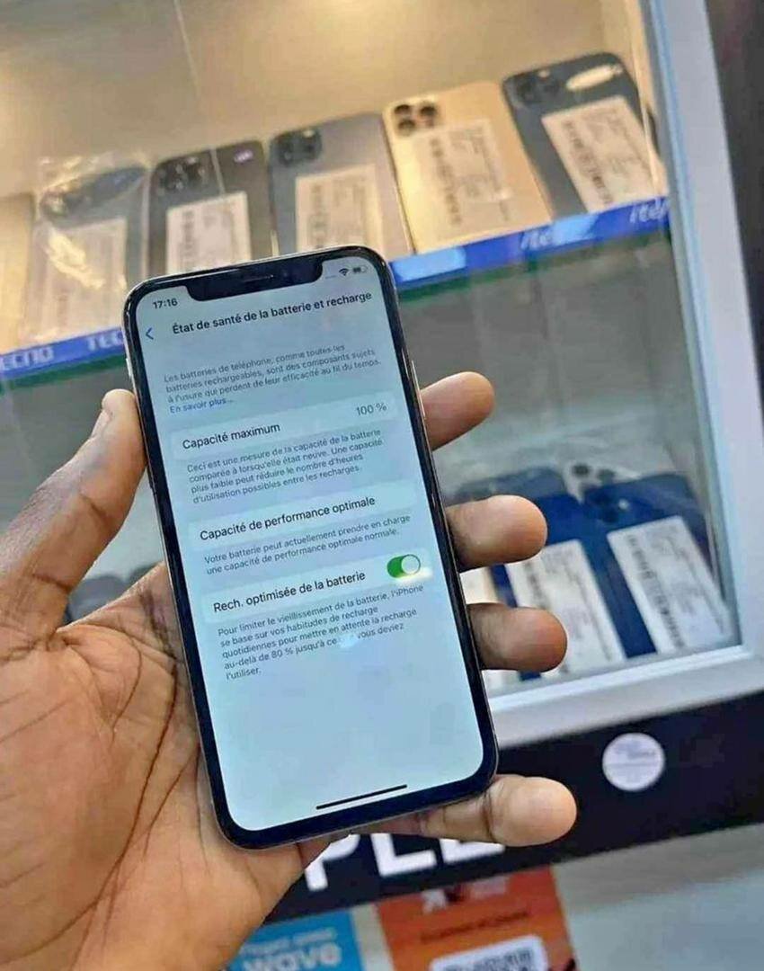iPhone X