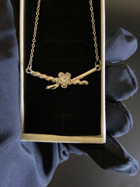 Trendy necklace