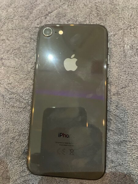 iPhone 8