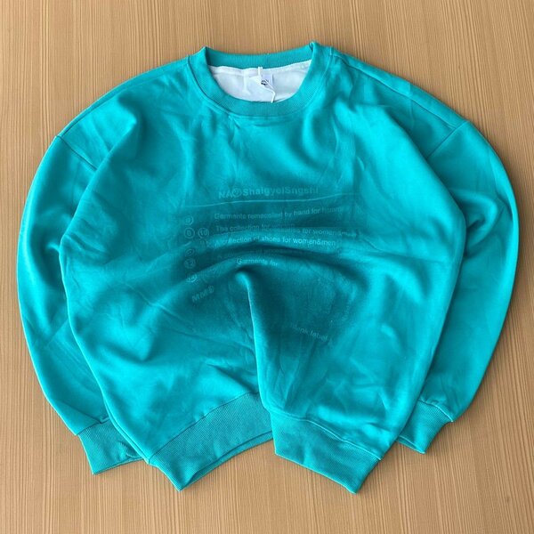 Sweat shirts