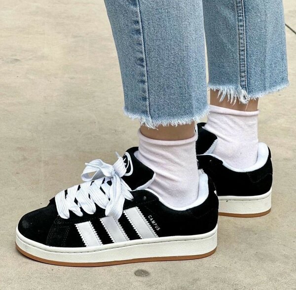 Adidas campus