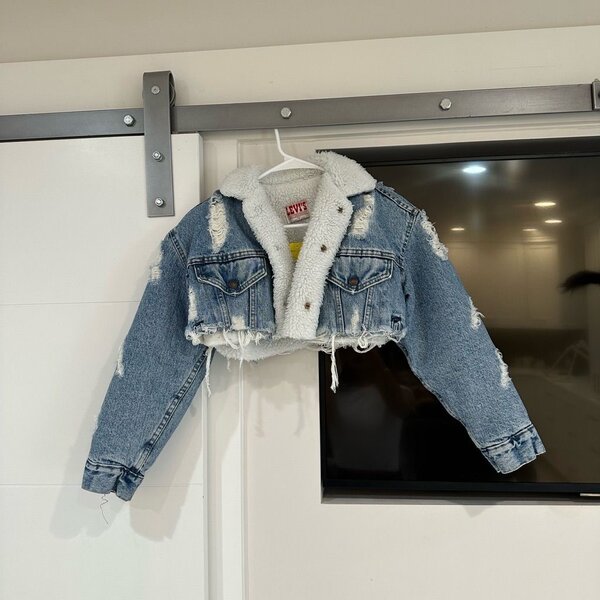 Levi's Jackets & Coats | Unique Levi's Cropped Jacket | Colo
