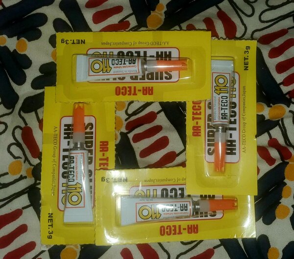 4 PCS colle forte alteco