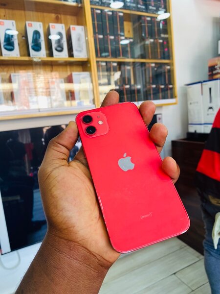 iPhone 12