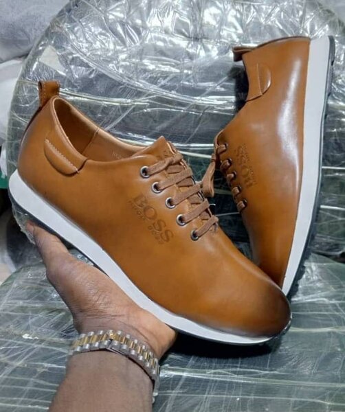 HUGO BOSS