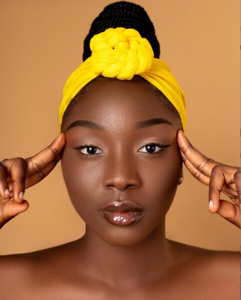 Scarf yellow