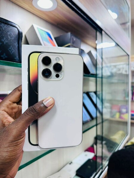 iPhone 14 pro max