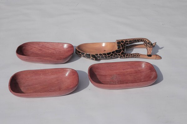 Salad bowls