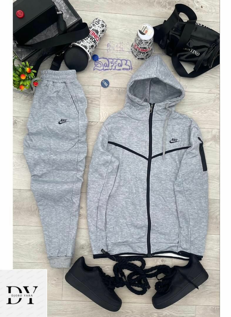 Ensemble de survêtement gris homme