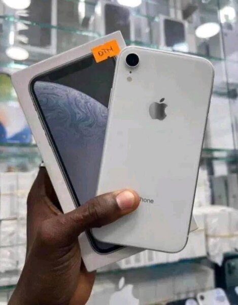 Smartphone Apple XR Blanc