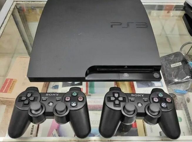 Console PlayStation 3 + 2 Manettes
