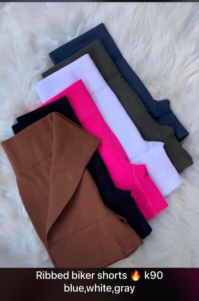Ribbed biker shorts