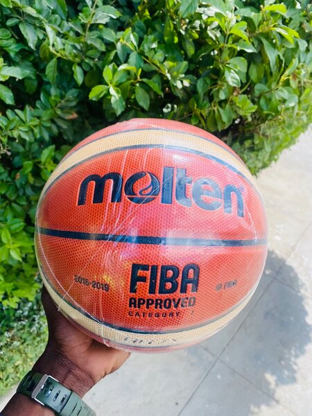 Morten basketball