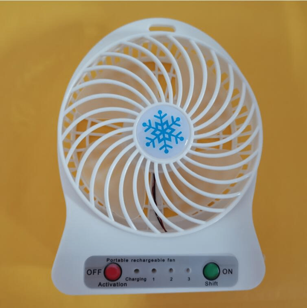 Hand fan